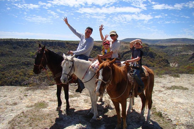 Full-Day Ranch Adventure and Horseback Riding Tour