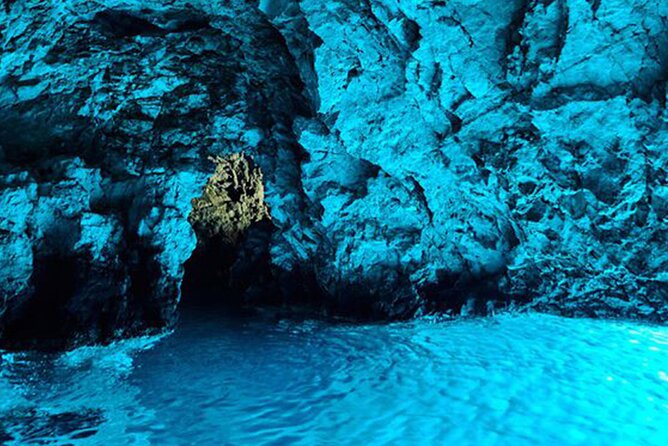 Full-Day Tour in Blue Cave and 5 Islands – All Included