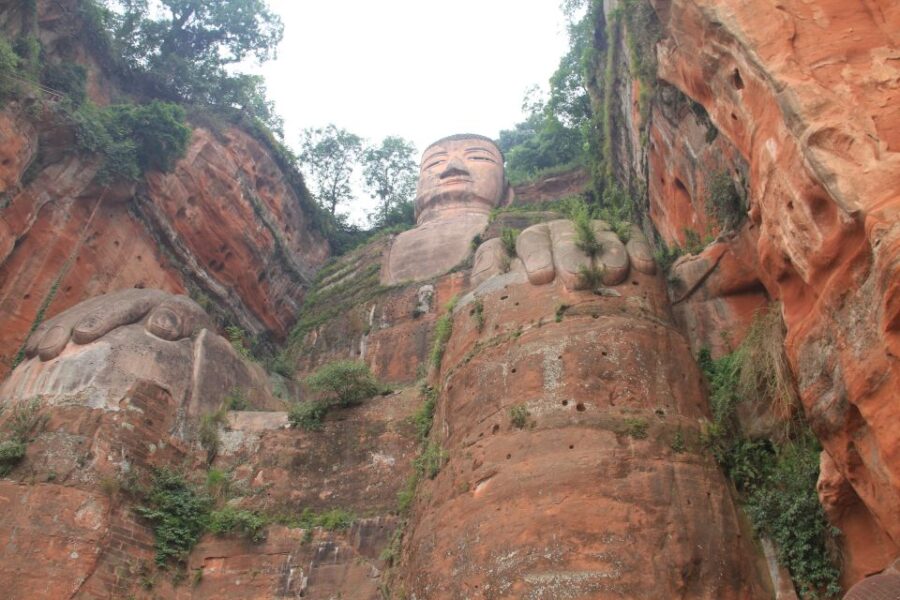 Full-Day Tour of Leshans Giant Buddha From Chengdu