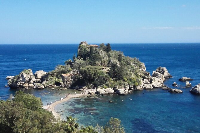 Full-Day Tour to Mt. Etna, Taormina, Naxos Bay and Castelmola