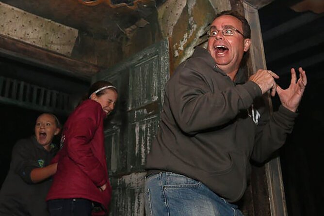 Galveston Dark of the Moon Ghost Tour With Red Light District