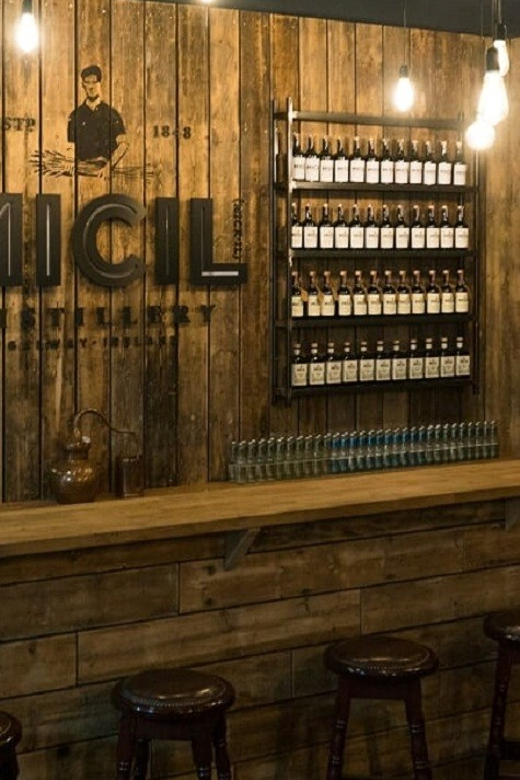 Galway: Traditional Irish Poitin & Gin Distillery Tour