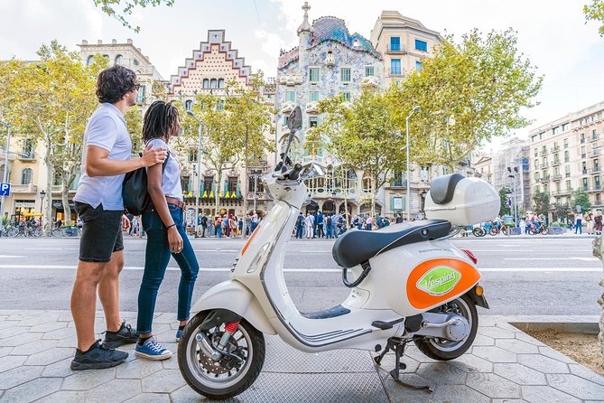 Gaudi Architecture & Modernism by Vespa Scooter - Vespa Ride Through Barcelona