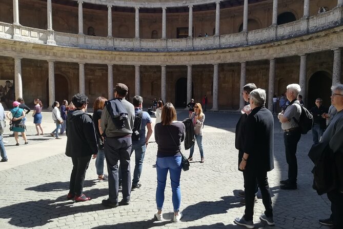 Generalife, Gardens and Alcazaba Guided Tour (Without Nasrid Palaces)
