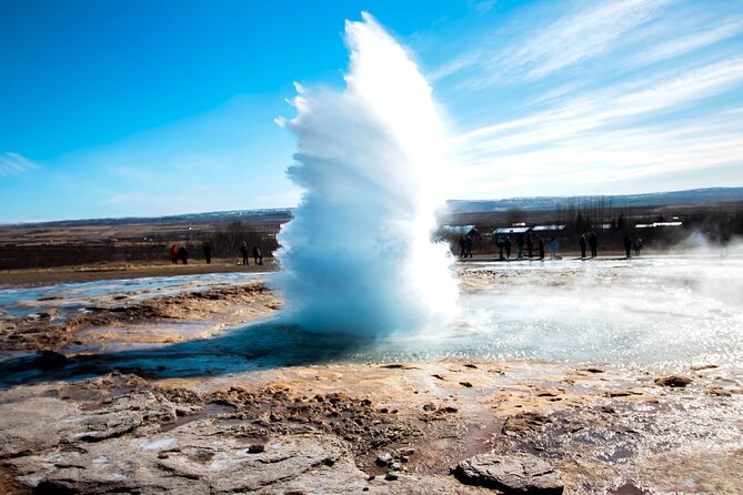 Golden Circle and Kerið Crater Tour Review