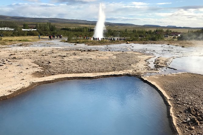 Golden Circle & Secret Lagoon & Friðheimar (Lunch Included) – PRIVATE TOUR