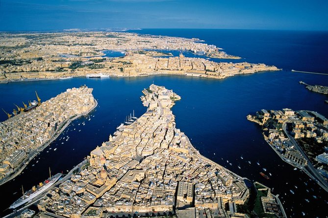 Grand Harbour & Marsamxett Harbour Cruise Guided Tour Including Transport