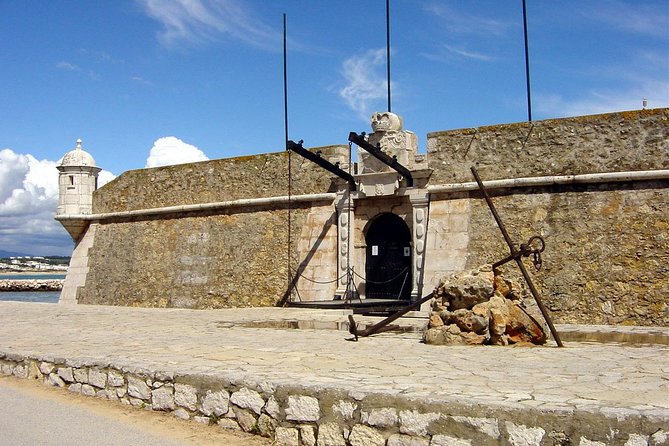 Grand Lagos & Cape St.Vincent Full-Day Bus Tour