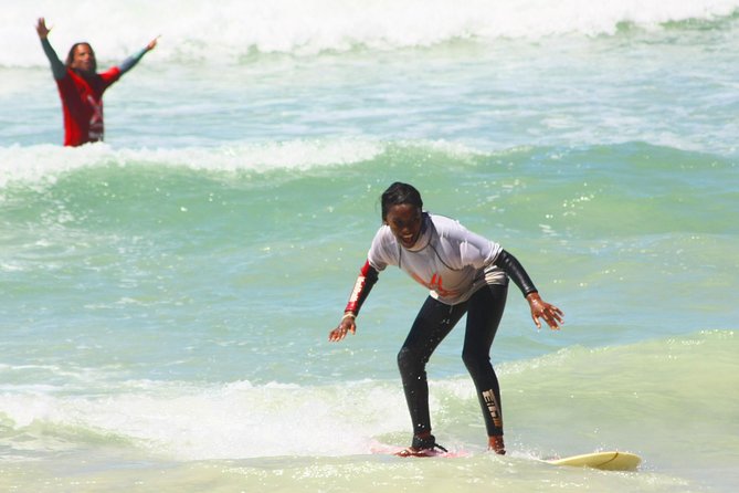 Group Surfing Lesson - Lesson Overview