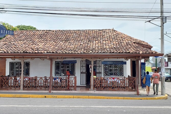 Guanacaste Sightseeing and Tree Planting at a Local Farm