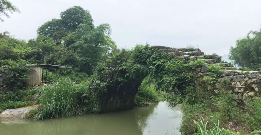 Guangzhou to Yingxi Corridor and Cave Fairland PRI Day Tour