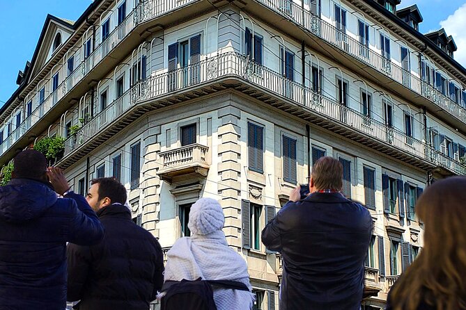 Guided Futurism Walking Tour in Milan