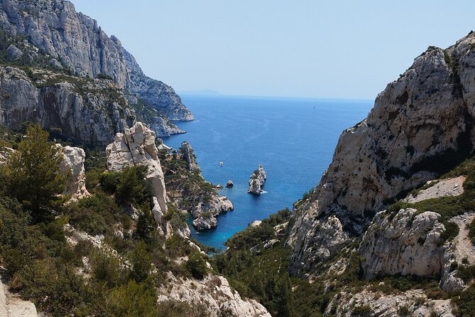 Guided Hike in the Calanques National Park - Overview and Details
