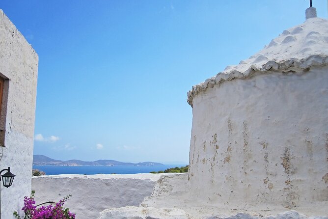 Guided Tour Patmos, Beaches, Windmills, Monasteries and Chora