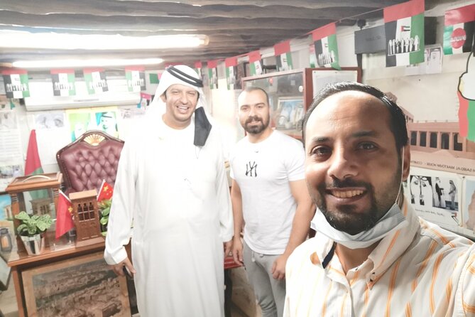 Guided Walking Tour Dubai Old Town, Creek, Abra, Souks