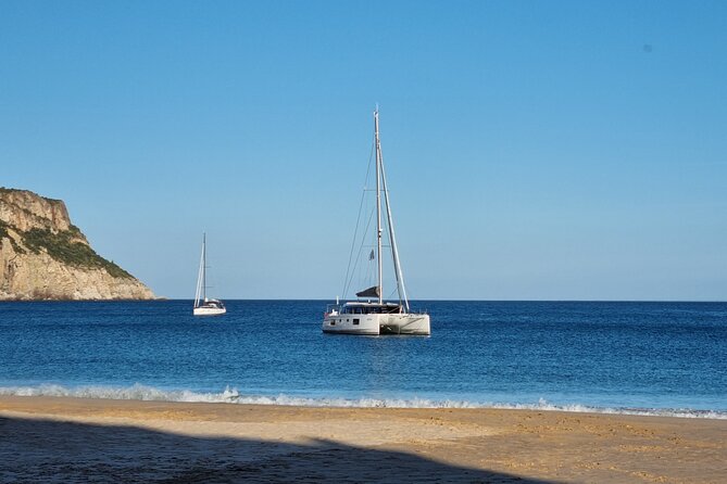 Half Day Catamaran Tour in Algarve – Lagos