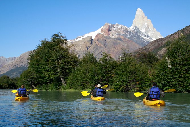 Half Day Kayak Rio De Las Vueltas (Condor Lagoon Refuge). - Activity Overview