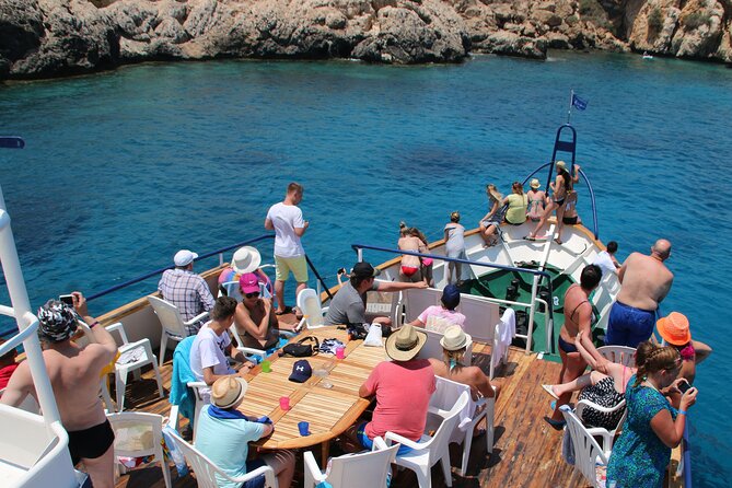 Half-Day Odyssey Guided Boat Safari With Lunch in Cyprus