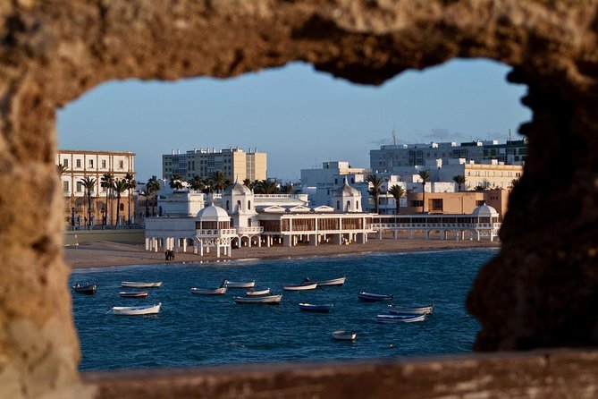 Half-Day Private Tour of Cadiz With Pick up and Drop off