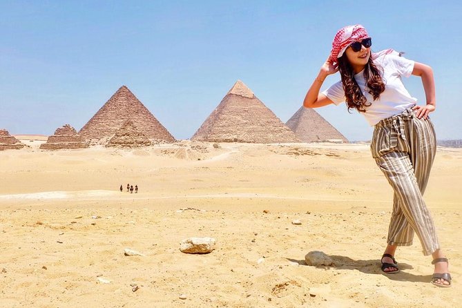 Half-Day Tour of Giza Pyramids and Sphinx From Cairo