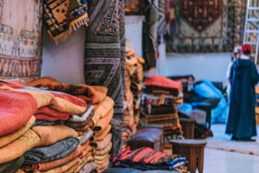 Handicraft and Colorful Souks Private Tour