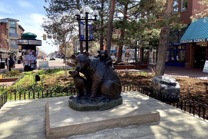 Highlights of Boulder, Colorado Walking Tour - Exploring Pearl Street Mall