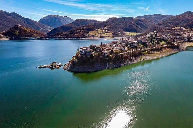 Hike Lake Castle and Good Food! - Turano Valleys Natural Wonders