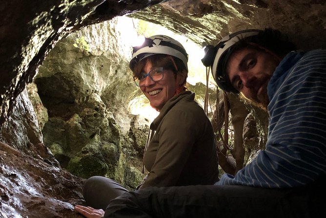 Hiking Caves: Porto Badisco, the Canyon and the Caves
