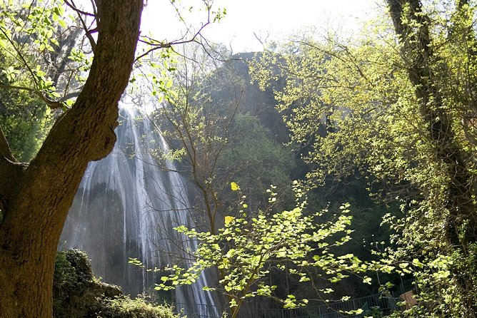 Horsetail Falls Park Tour