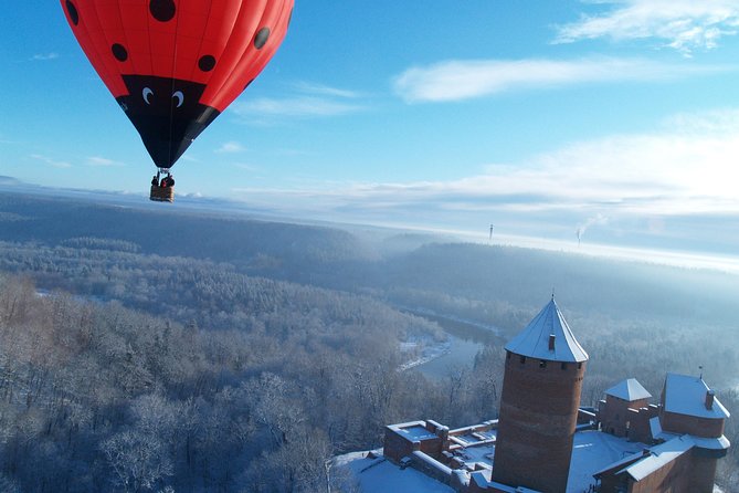 Hot Air Balloon Rides Review: A Unique Experience