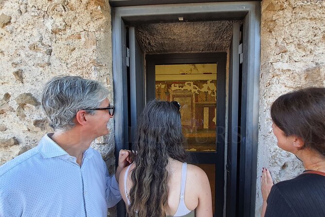 House of Augustus, Palatine Museum and Palatine Hill W Phd Archaeologist - Tour Overview