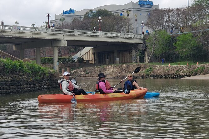 Houston Buffalo Bayou Kayak and Paddleboard Rentals - Included Equipment