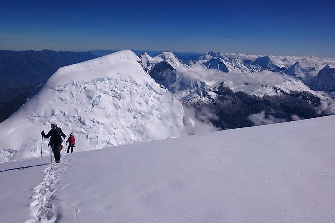 Huascaran 6 Day Mountaineering Adventure