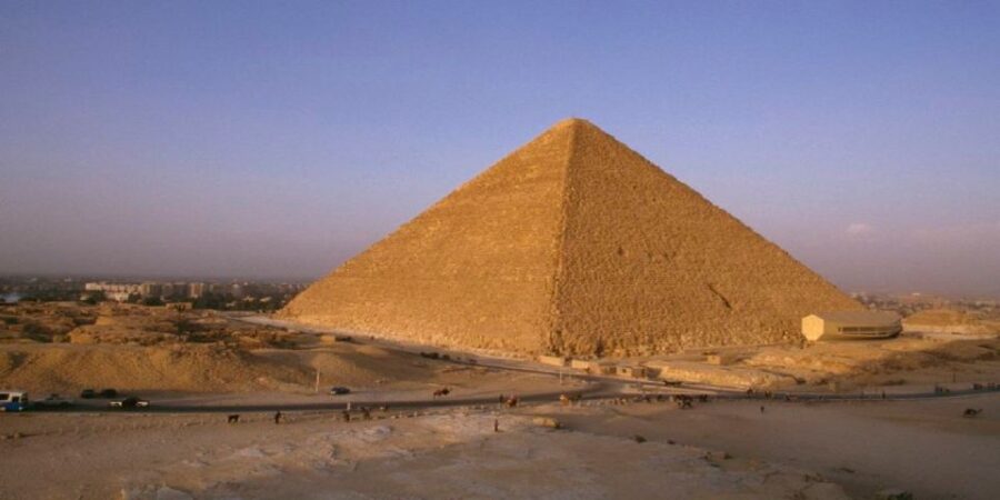Hurghada: Private Cairo Day Tour With Felucca,Lunch& Tickets