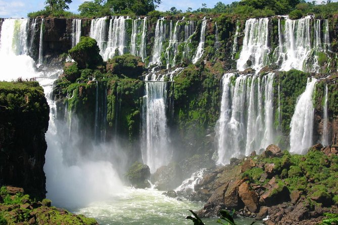 Iguazú Argentine Falls With Jungle Walk and Boat