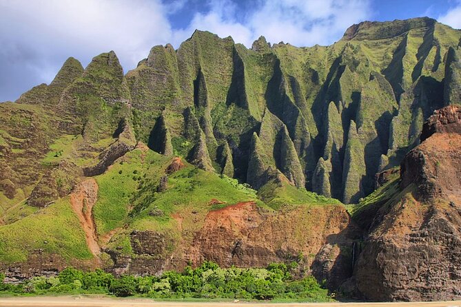 Kauais Ultimate Na Pali Coast Zodiac Snorkeling & Sea Cave Eco Adventure