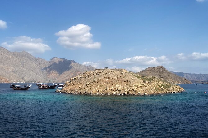 Khasab Half Day Dhow Cruise With Dolphin Watching & Swimming
