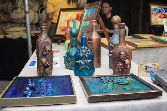3 Best Shopping Tours In Kingston