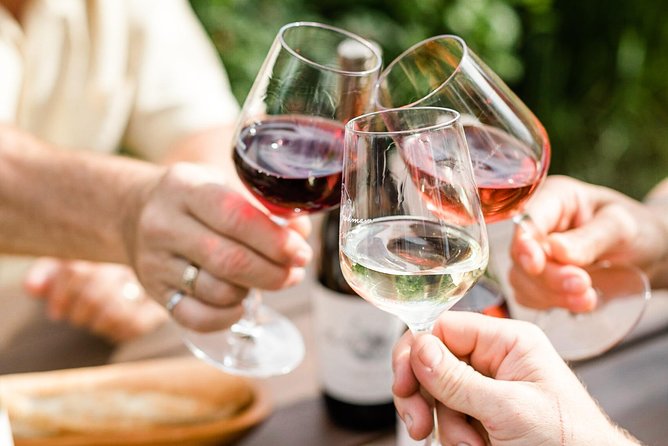 Lake Country Wine Tour From Vernon – Classic – 4 Wineries