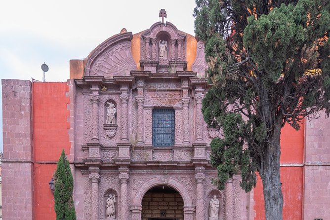 Landmarks and Lunch Tour With Taste of San Miguel