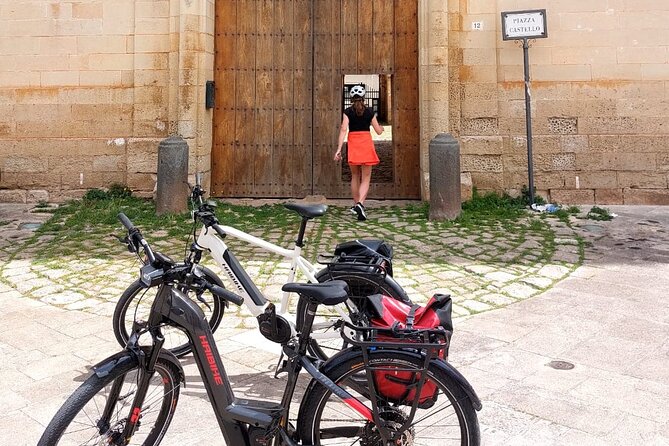 Lecce: E-Bike Tour to Galatina With Old Olive Mill & Wine Tasting - Overview of the Tour