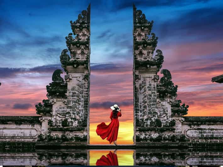 Lempuyang Temple : 03:00-05:00am Pick Up/ 1 Day Private Tour