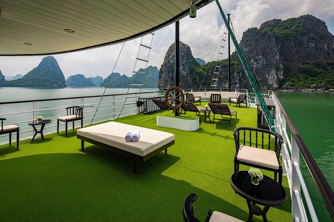 Light Cruise – Luxury Halong Day Cruise ( Limousine – Expressway – Small Group)