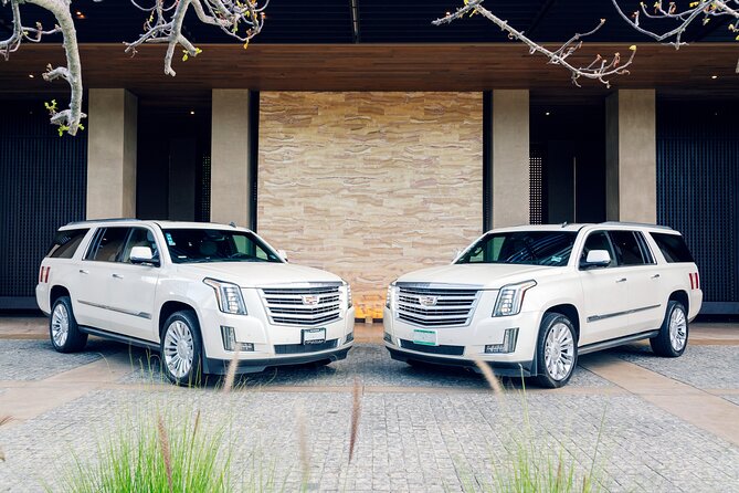 Lincoln Navigator Roundtrip Luxury Transportation