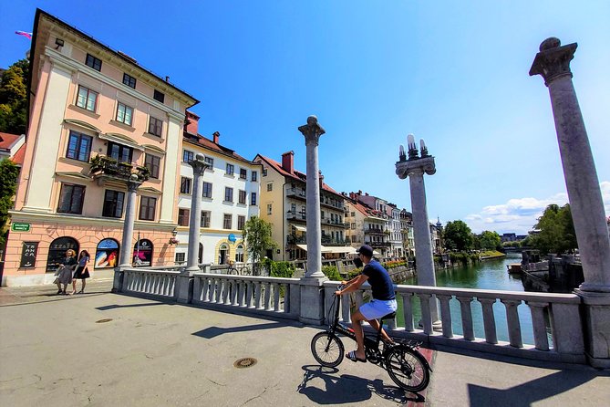 Ljubljana Sightseeing Tour by Electric Bikes Review