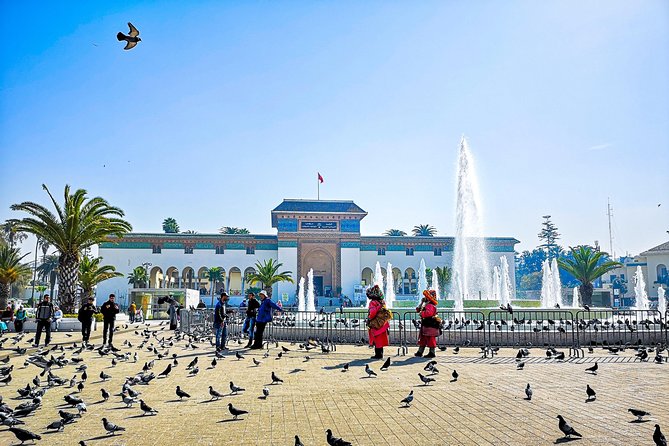 Local Experience on Foot in Casablanca