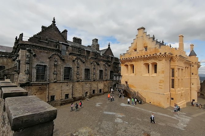 Loch Lomond & Stirling Castle Shore Experience