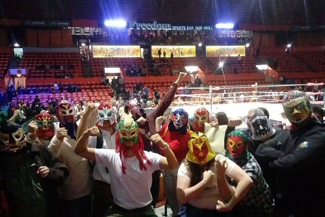 Lucha Libre Experience and Mezcal Tasting in Mexico City