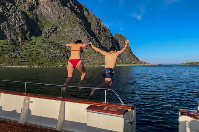 Luxury Lofoten Yacht Tour W Kayak SUP Hot Tub BBQ & Beach Bonfire