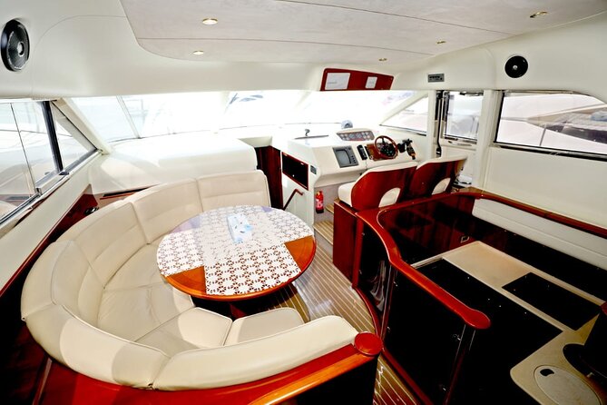 Luxury Shared Yacht Tour in Dubai Marina With Food - Tour Overview